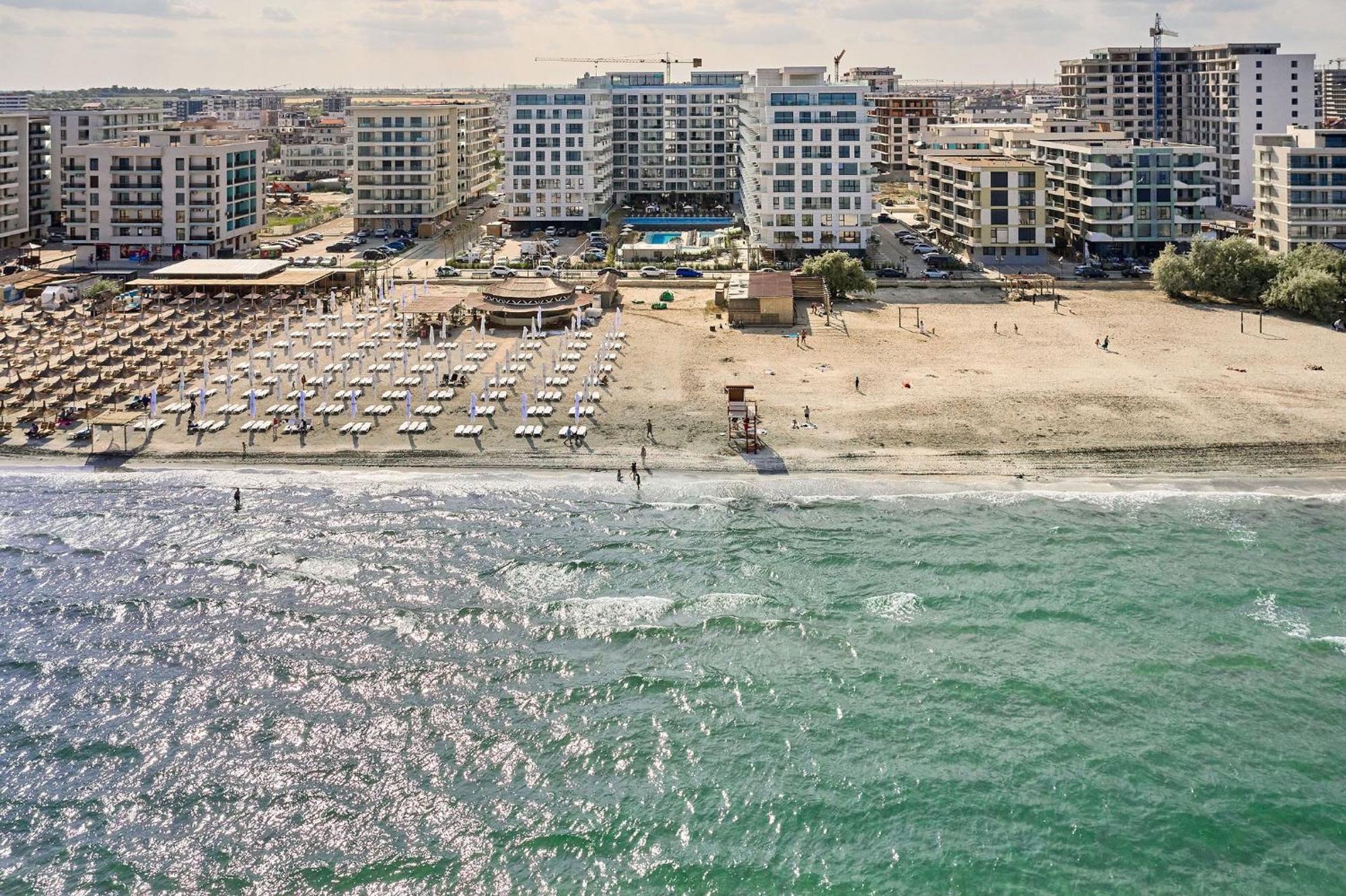Ademar Luxury Apartment- Spa&Pool Beach Resort Mamaia Eksteriør billede