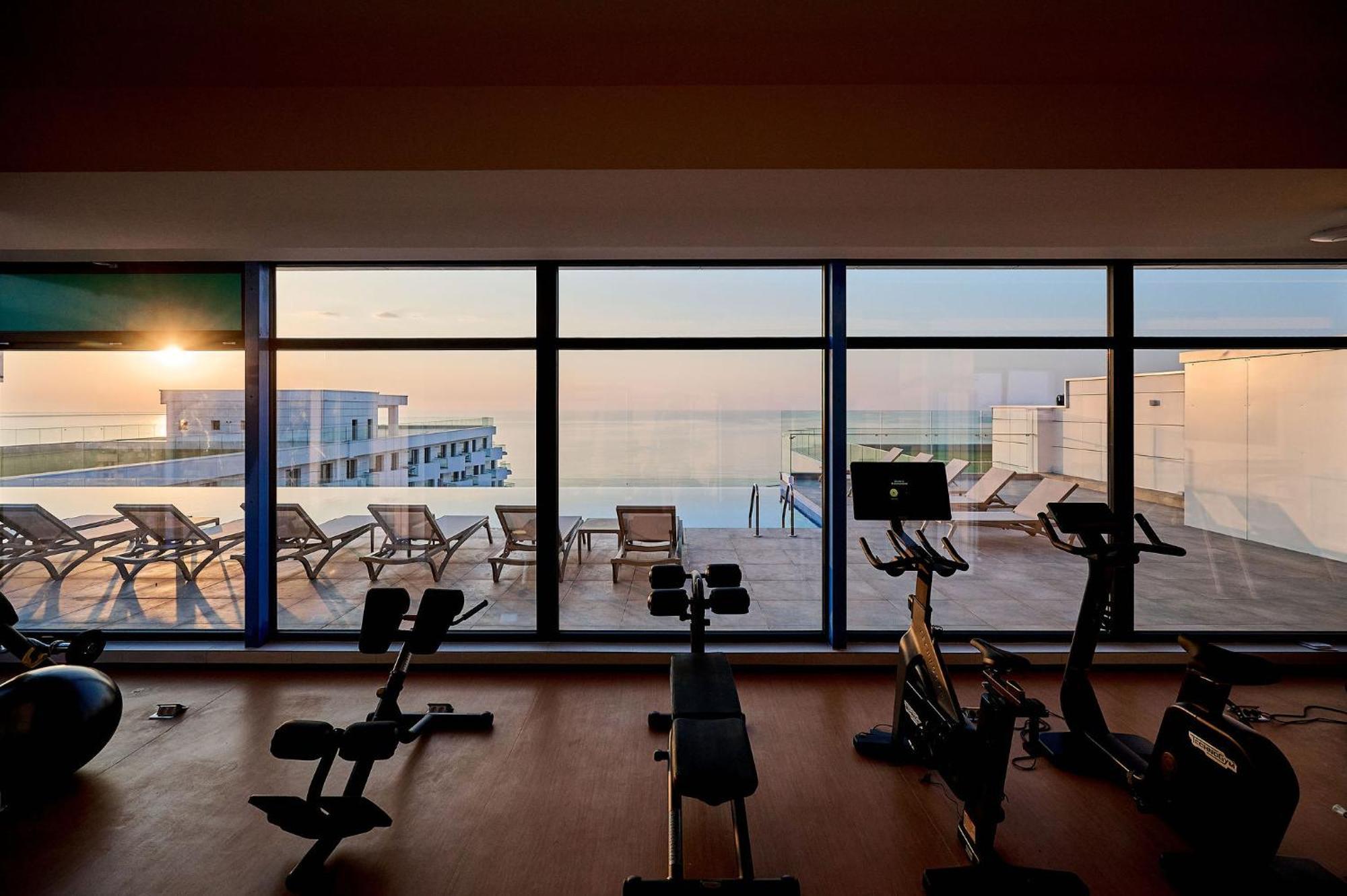 Ademar Luxury Apartment- Spa&Pool Beach Resort Mamaia Eksteriør billede
